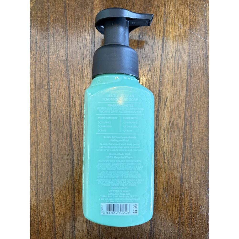 Set Of 6 Bath & Body Works NEW CANDY APPLE CAULDRON Foaming Hand Soap 8.75 Floz - Picture 4 of 4